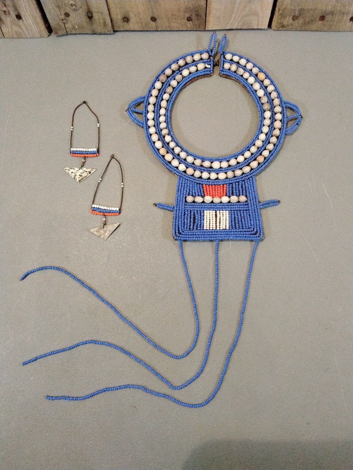 African Maasai Beaded Shells Ceremonial Wedding Collar & Ear Rings Authentic