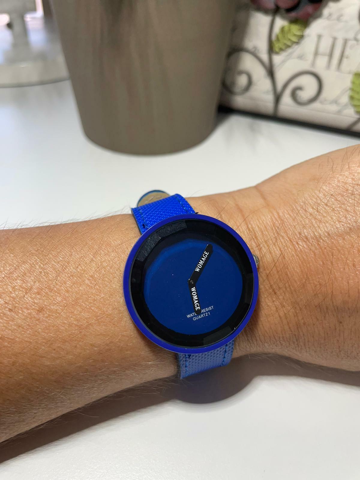 Women Wristwatches Candy Color Numberless Design Sports Quartz Fashion Watch