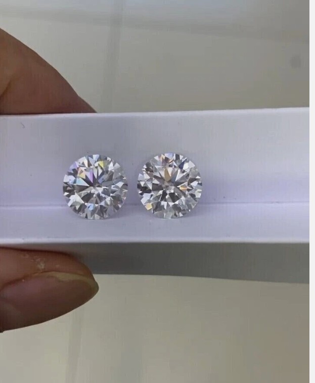 Pair Loose CVD Diamond Round Lab Grown 4 x 4 mm IF Clarity D Color Certified