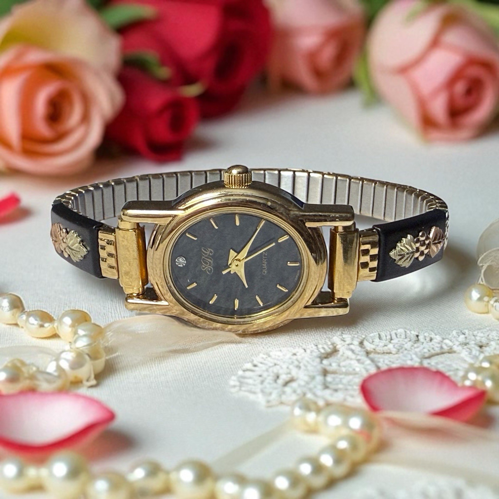 Ladies NOS Retro Vintage Black Hills Gold Stainless Steel Analog Wristwatch
