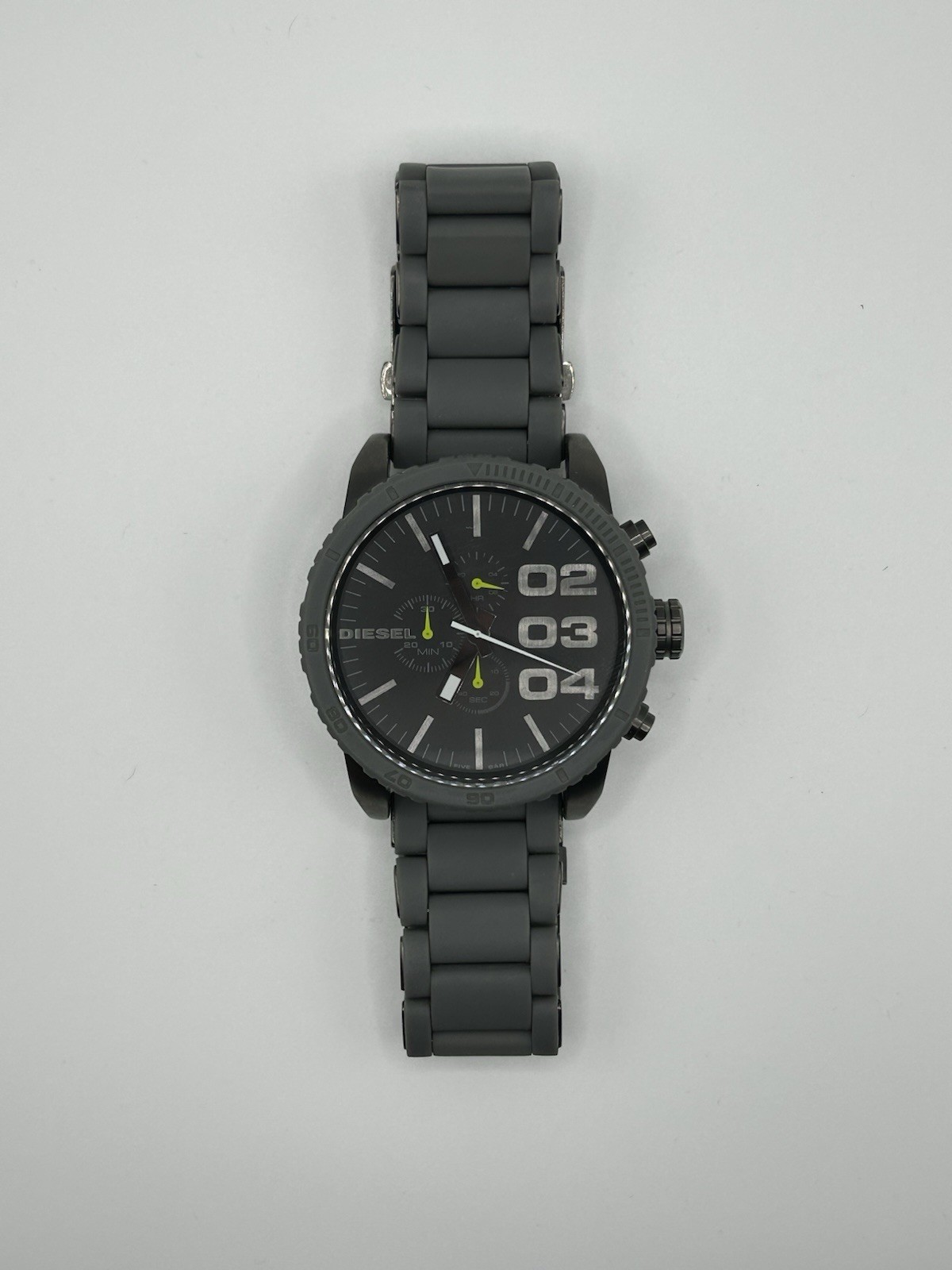 Diesel Men’s Oversized Chronograph Watch Gray Bracelet Gray Dial w/ Box