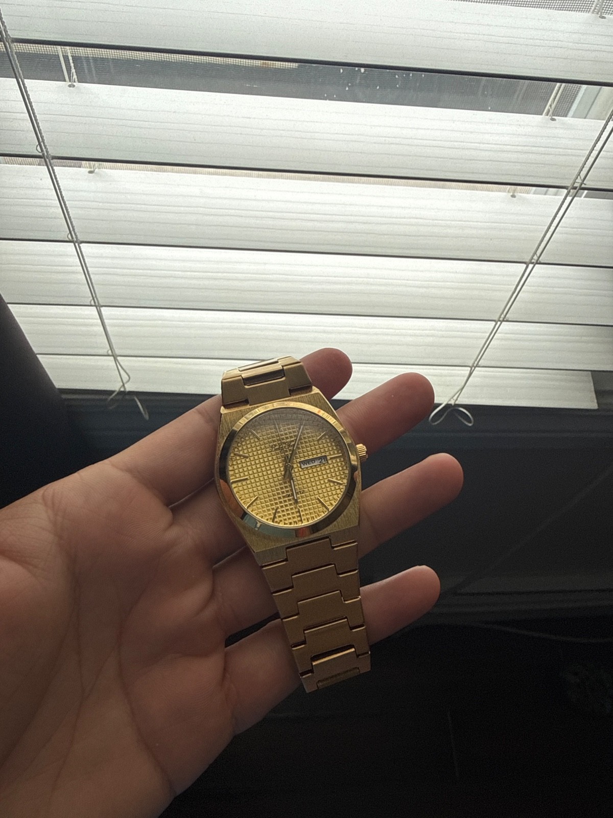 Lucky Fours Jaxon Watch – Gold