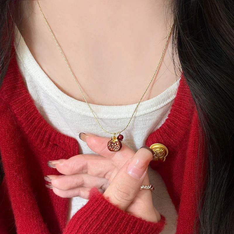 New Trendy Red Pomegranate Pendant Necklace for Women Sweet Cute Fruit Clavicle