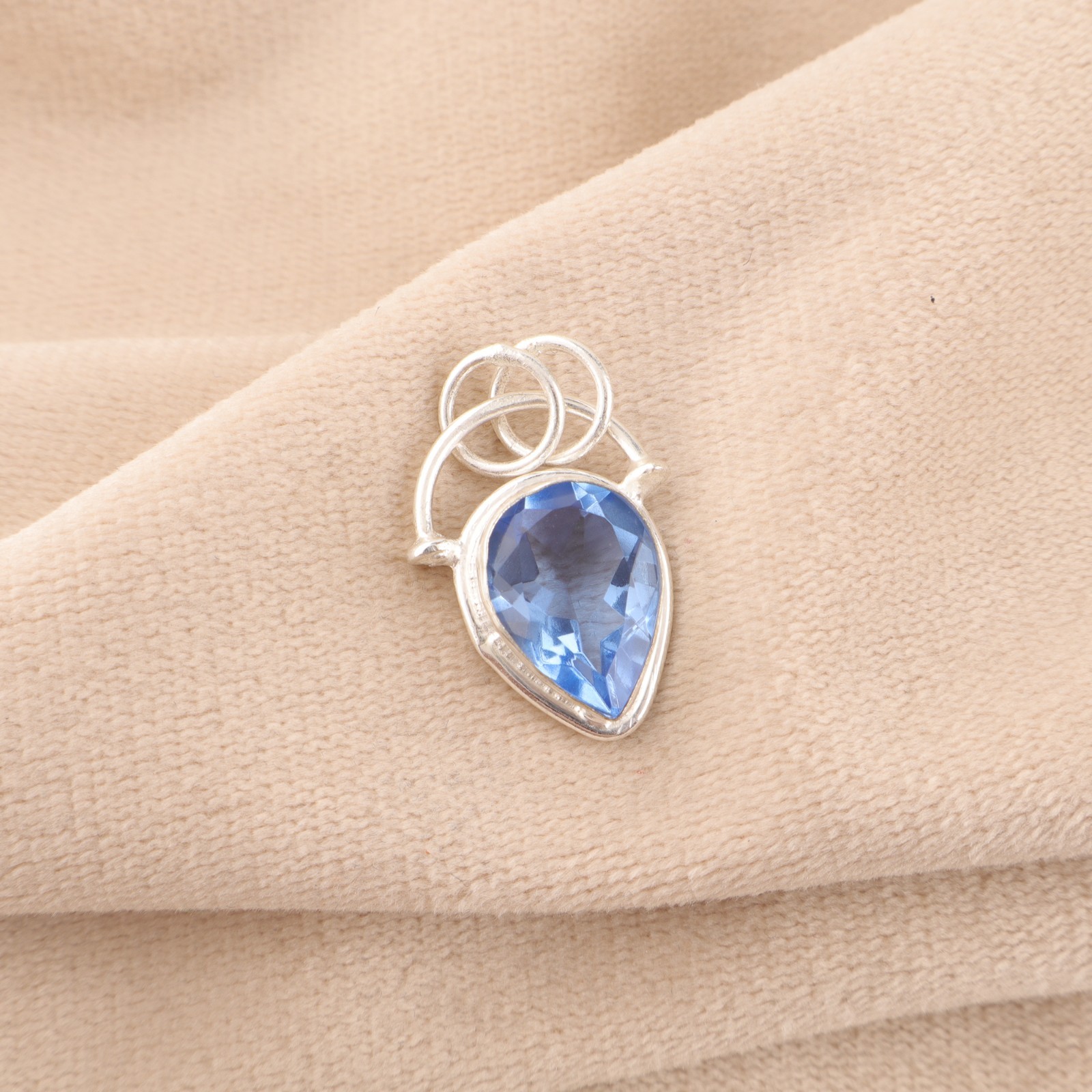 925 Sterling Silver Pear Natural Tanzanite Wedding New Year Wife Pendant Jewelry