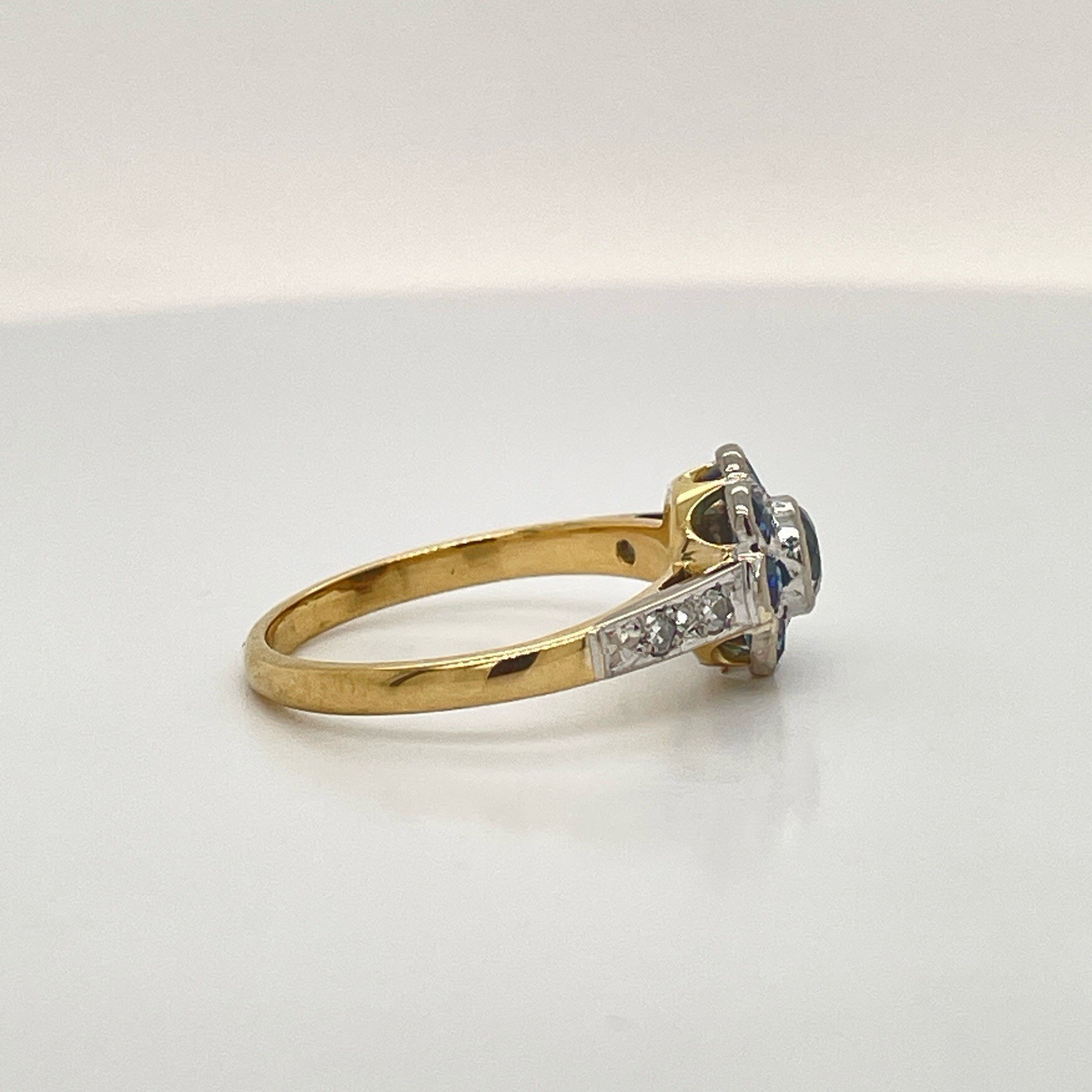 Vintage 18k Yellow & White Gold Sapphire Floral Diamond Ring Size 4 3/4 – 2.4 Gr