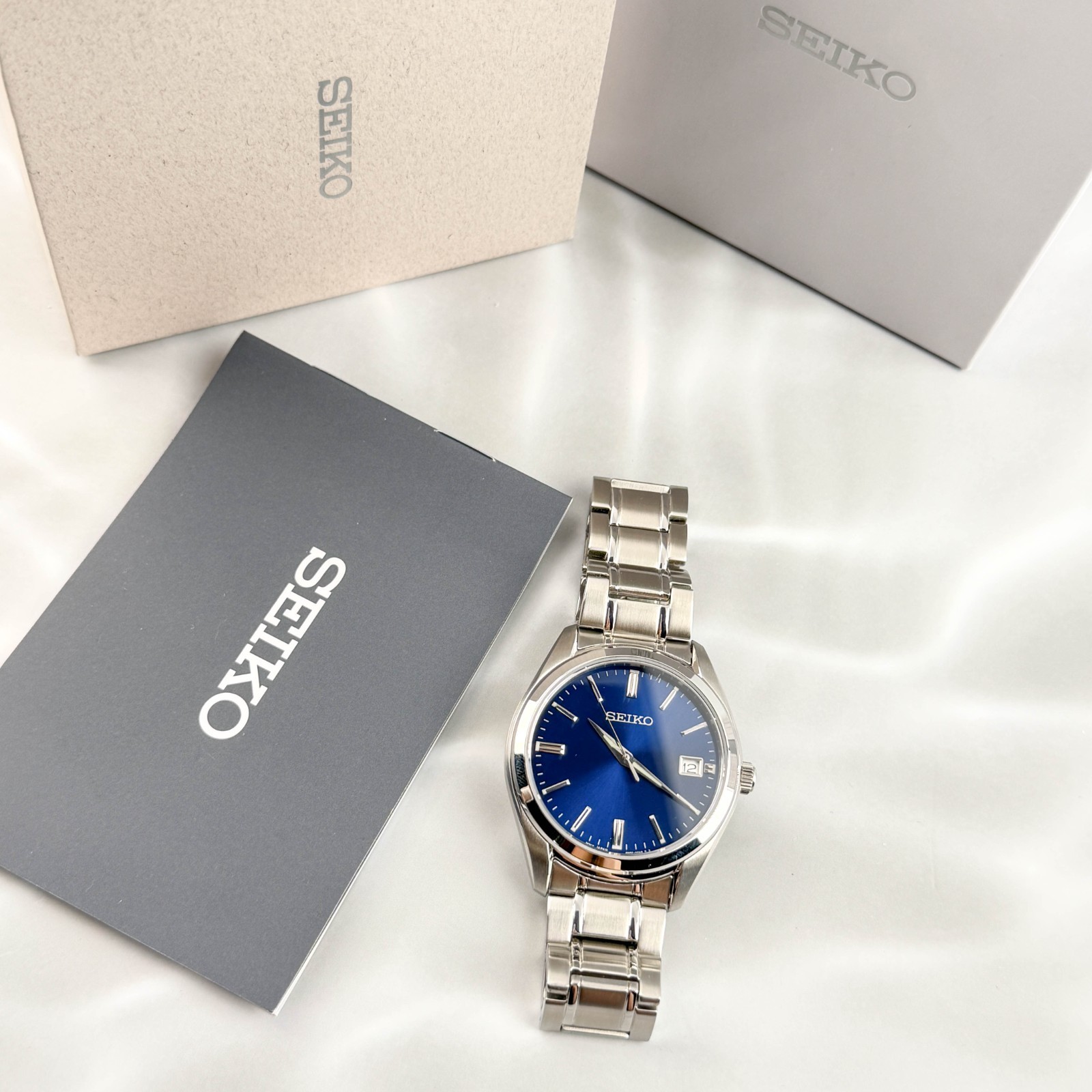 Seiko Essentials SUR309 Men’s Blue Dial Stainless Steel Strap Quartz Watch 40mm
