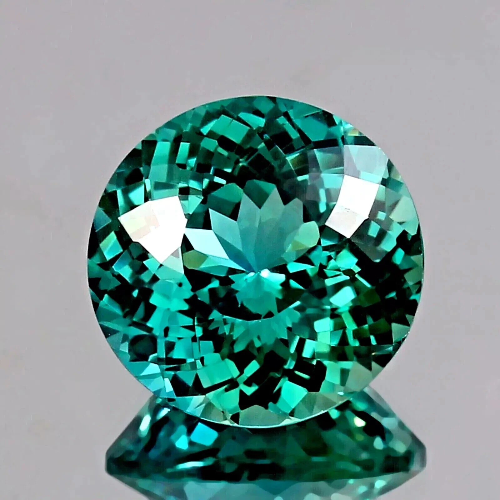 Superb Green Parti Sapphire Round Cut 11-13 Ct Natural Loose Certified Gemstone