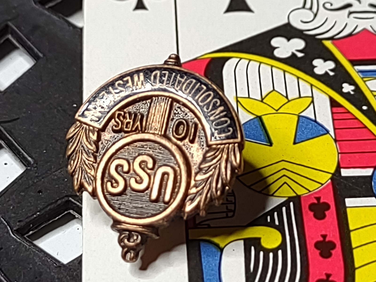 Vintage USS Consolidated Western 10 Years Screw Back Pin