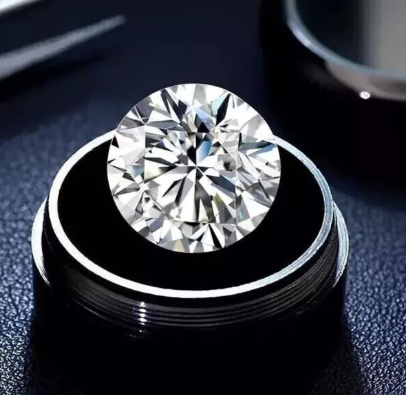30 Pcs Lot 4X4 MM Round D Color VVS1 Clarity LAB GROWN CVD Diamond GIE CERTIFIED