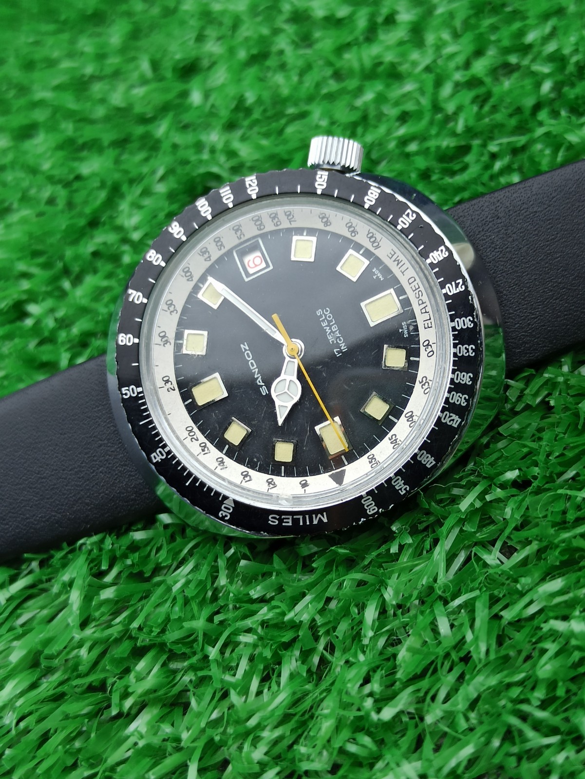HYPER-RARE SANDOZ JUMBO DIVER BLACK WATCH MECHANICAL SWISS 1970s