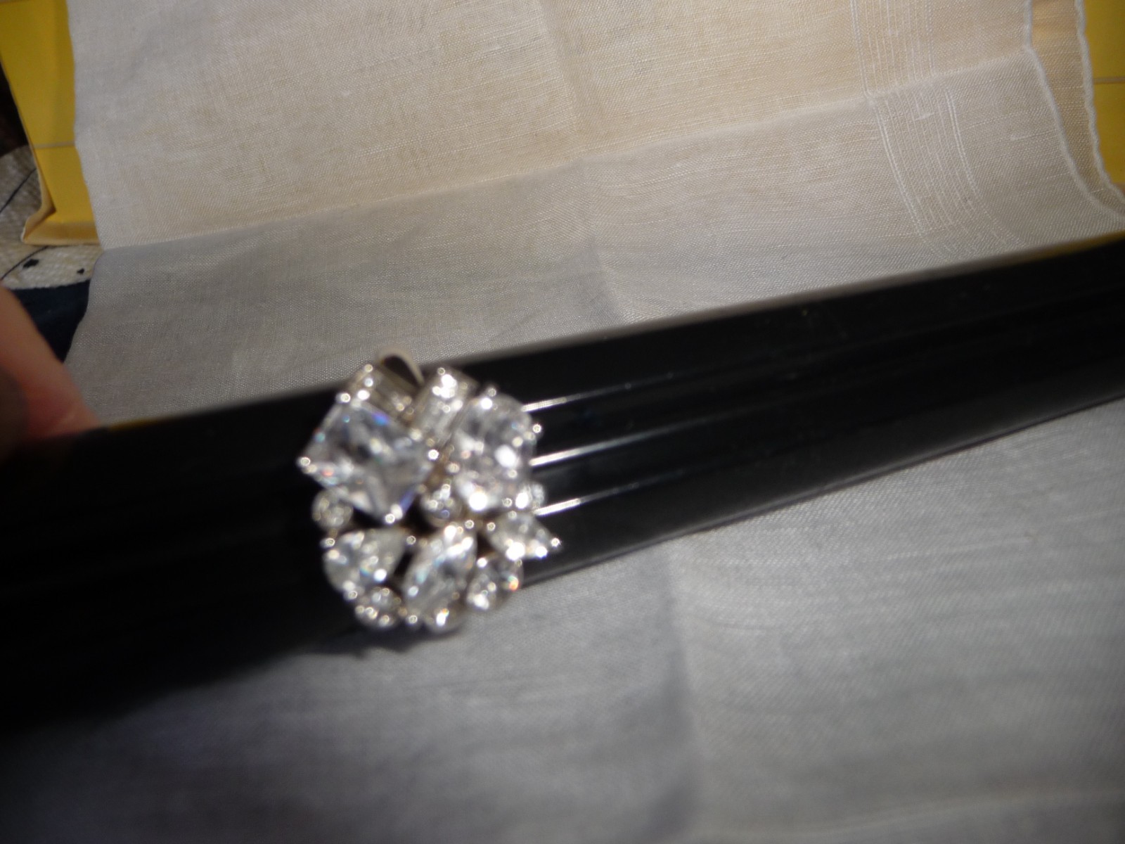 CLUSTER FAUX DIAMOND RHINESTONE MARKED NVC SILVER TONE SZ 11 RING #10/12-Q