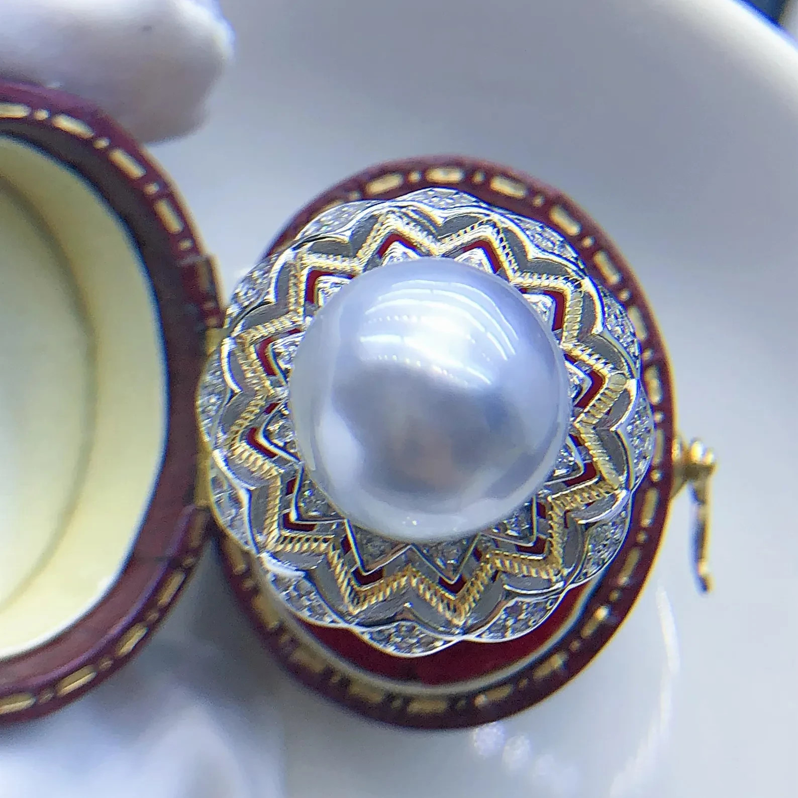 13.3mm Big South Sea White Pearl Ring Bright Blue Cool White Color High Luster