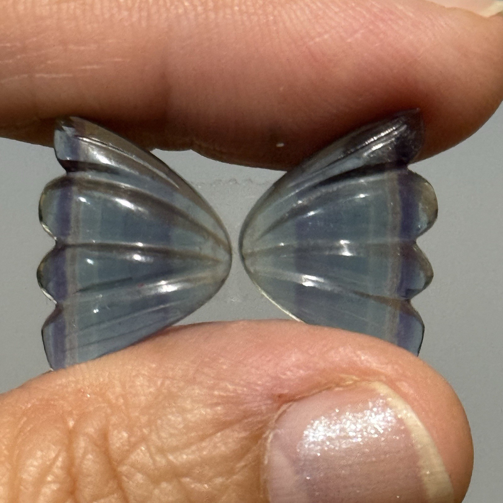 18ct 18×13.5x5mm Pair Fine Purple Blue Fluorite Carved Butterfly Wings Cabochons