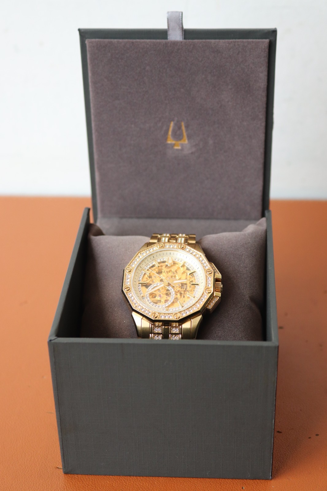 Bulova Octava Automatic Gold Tone Stainless St. Crystal Accent Men Watch 98A292