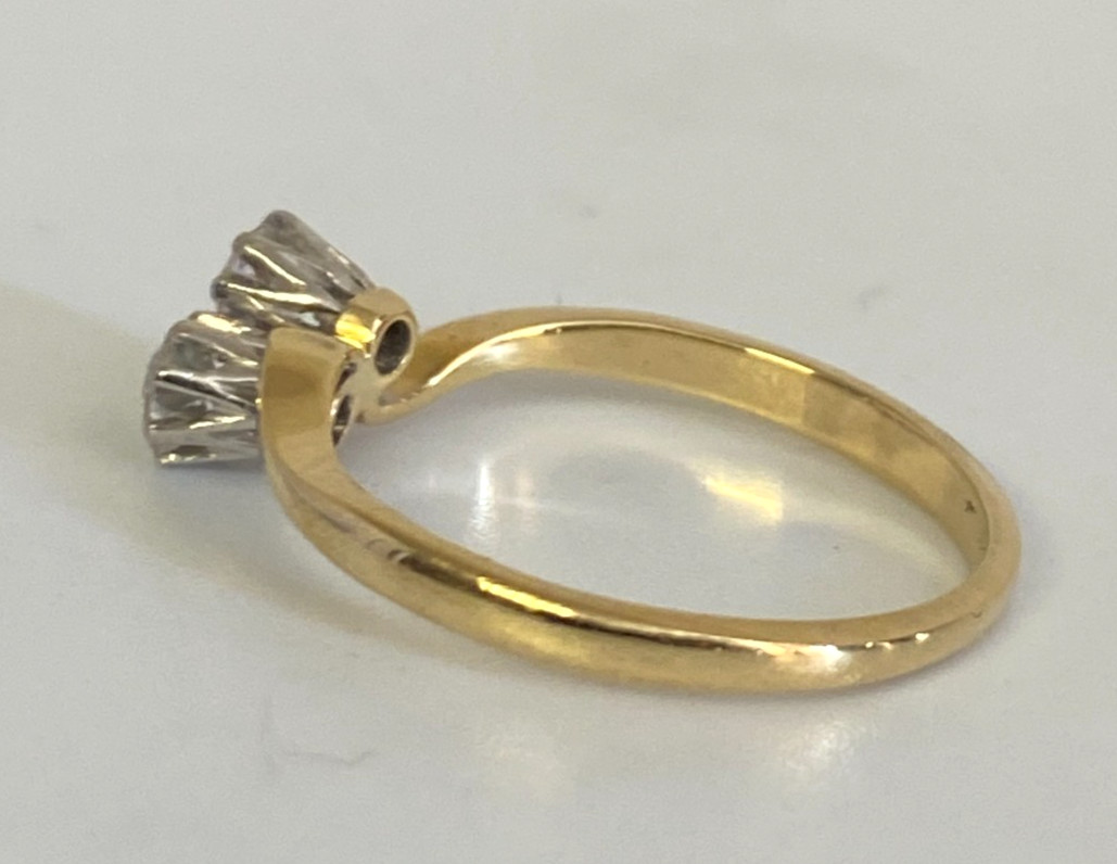 18K Yellow Gold & 0.35CT Diamond Ring Size M 1/2 (US 6.5) Vintage Jewellery
