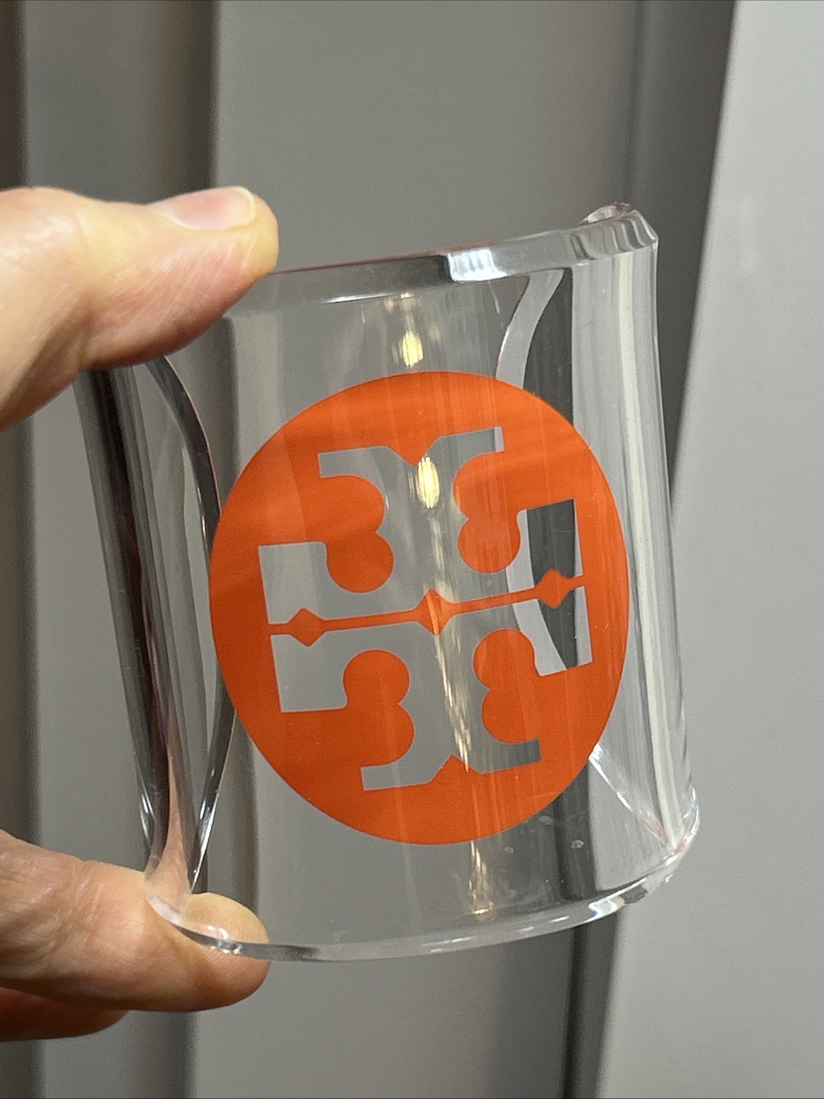 30. TORY BURCH White Clear Lucite Orange Logo Wide Cuff Bracelet 6 1/2″, 39.3g