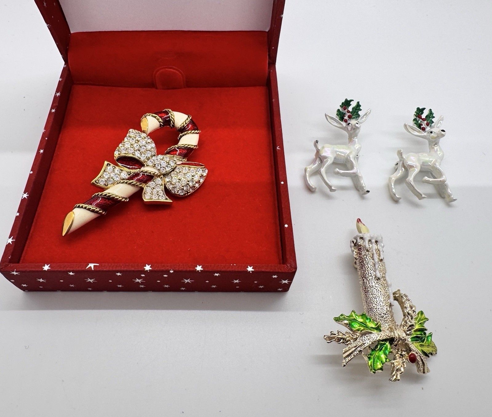 Vintage Brooch Pin Lot Christmas Reindeer Gerry’s Candle Rhinestone Lot of 4