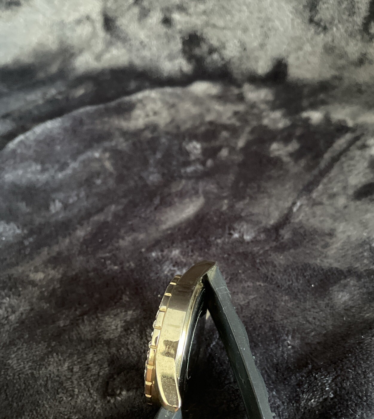 Women’s Rocawear Watch Crystal Accent Gel Band New battery Vintage