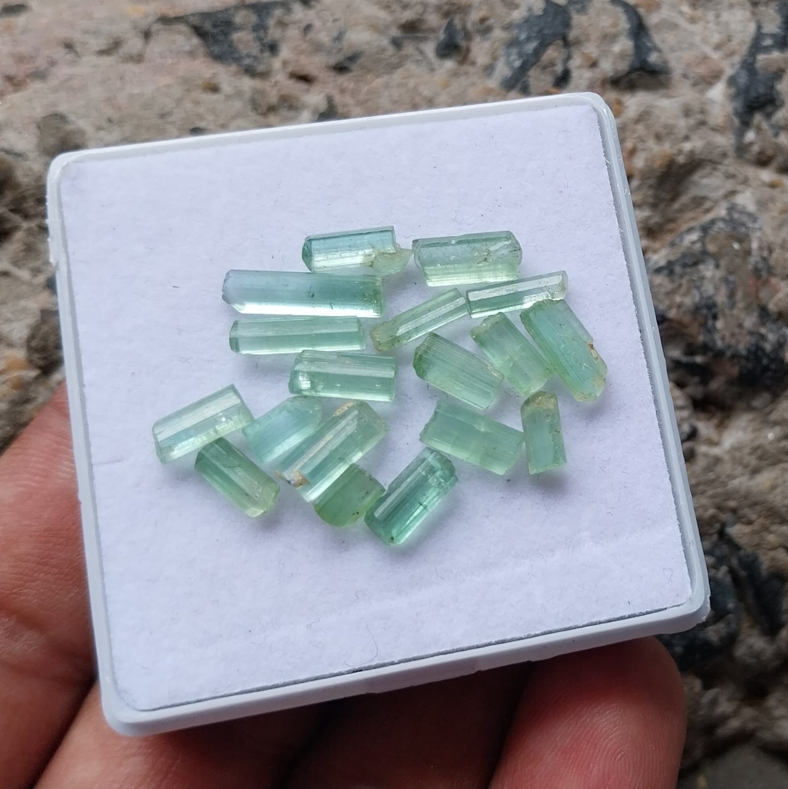 16Ct 7 to 13 MM Natural Light Green Color Tourmaline Rough Pencil 17 Piece Lot