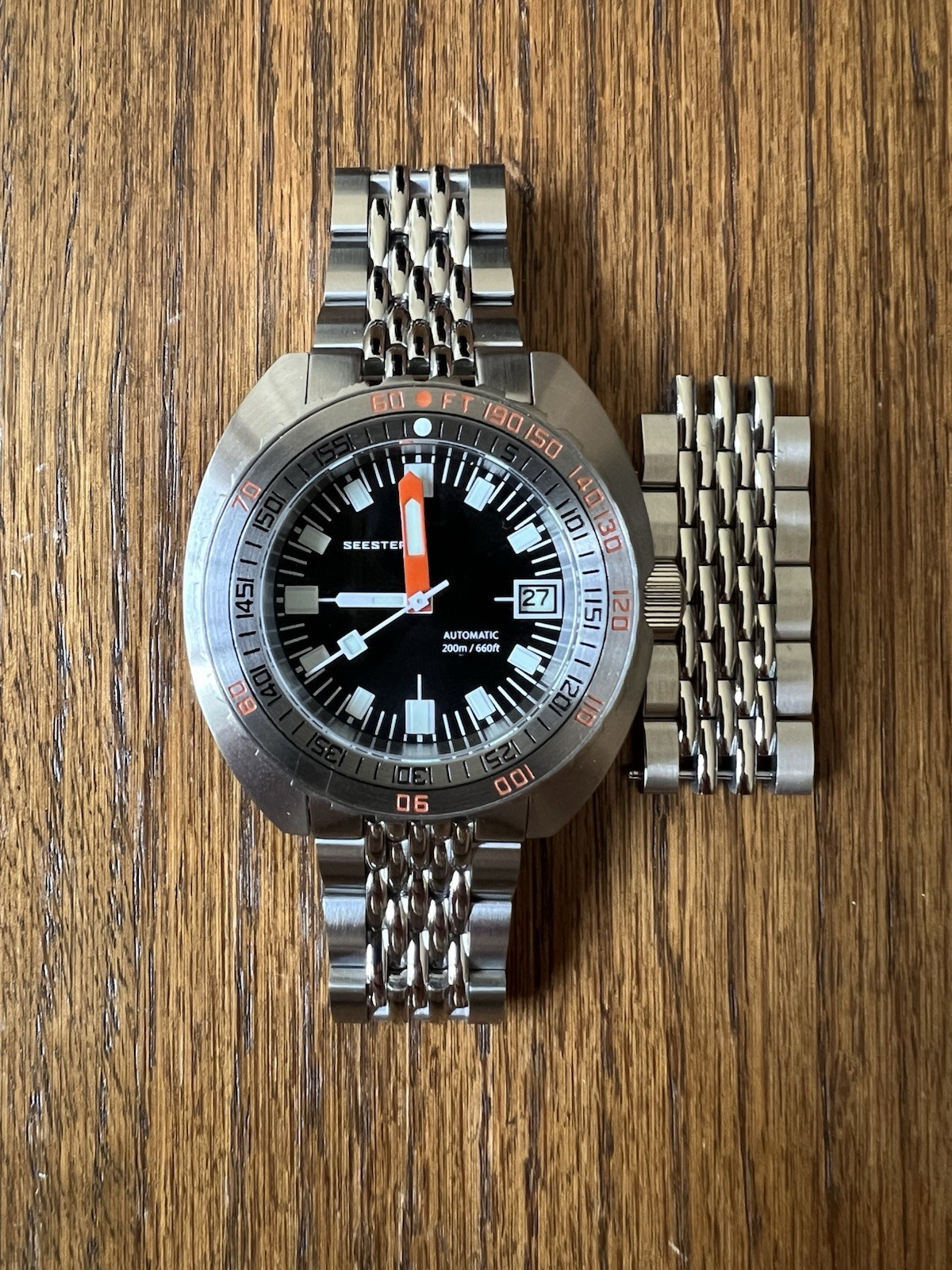 Seestern SUB300T Black Dial Men’s Automatic Dive Watch Sapphire NH35, 200M WR