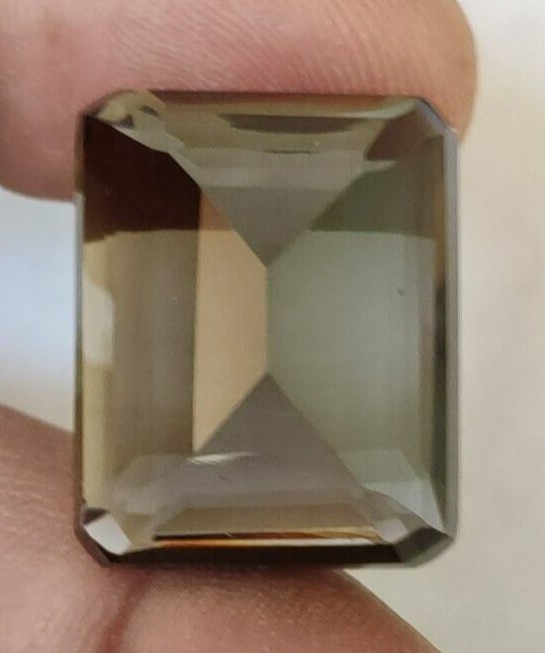 AAA+ Green Topaz 29.40 Ct. Oval Cut Loose Gemstone for Ring & Pendant Gift Women