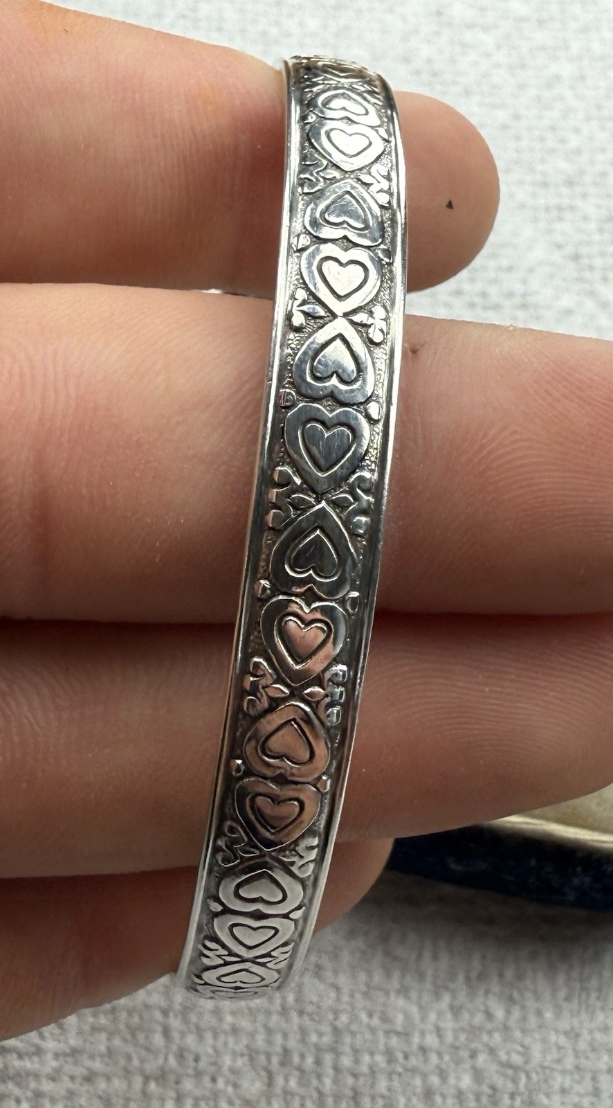 Sterling silver heart bracelet Bangle 8.8grams