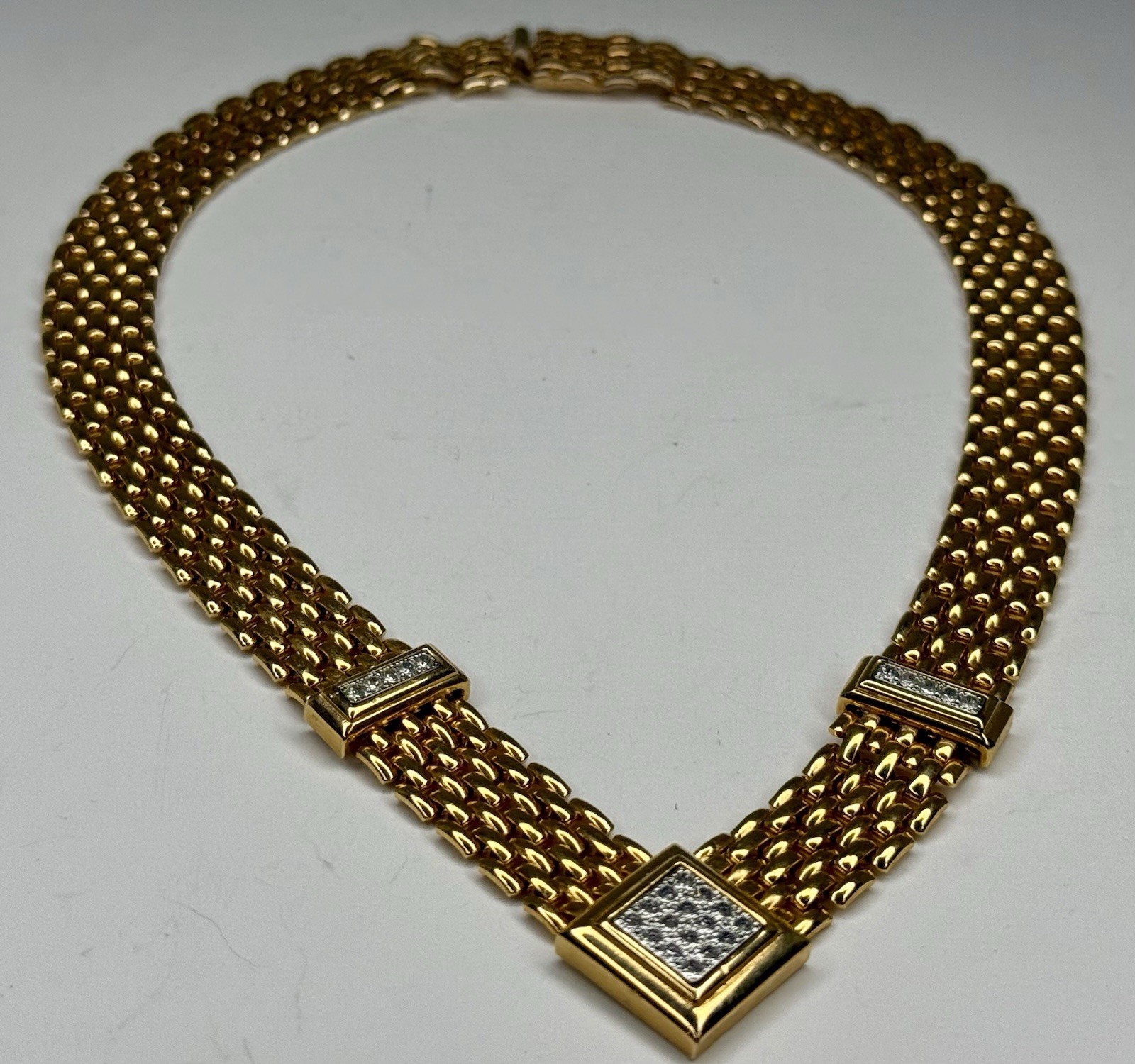 Vintage AVON Brick Chain V Shape Pave Rhinestone Push Lock GoldTone Necklace 16”