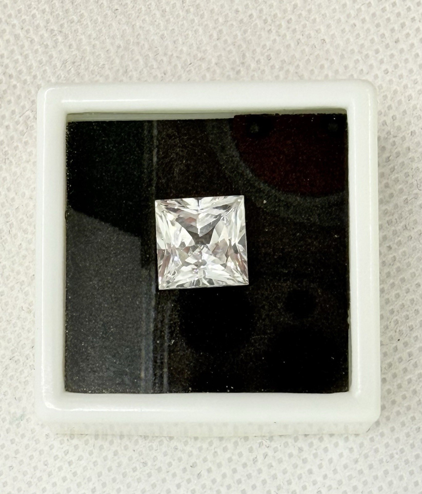 New YAG Yttrium Aluminum Garnet 7.0 CT Square Princess Cut Gem Single 10x10mm