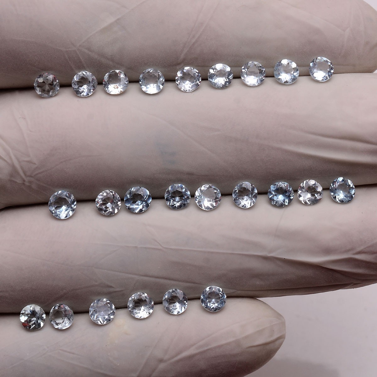VVS Set Of 28 Pcs Natural Aquamarine 4mm Round Faceted Cut Untreated Gemstones