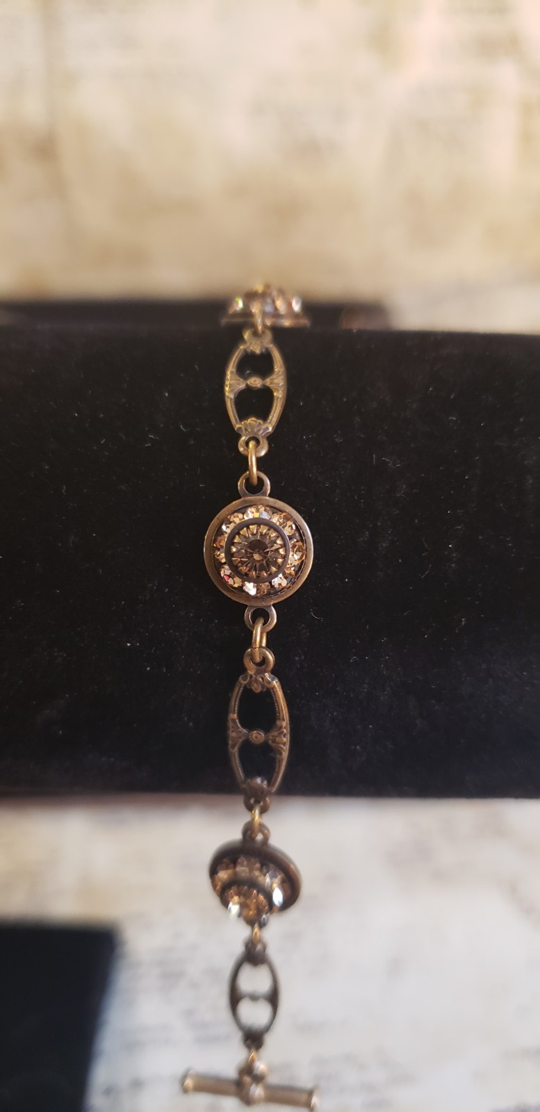 Classy, Elegant, Delicate – Liz Palacios Antique Style Necklace with Bracelet