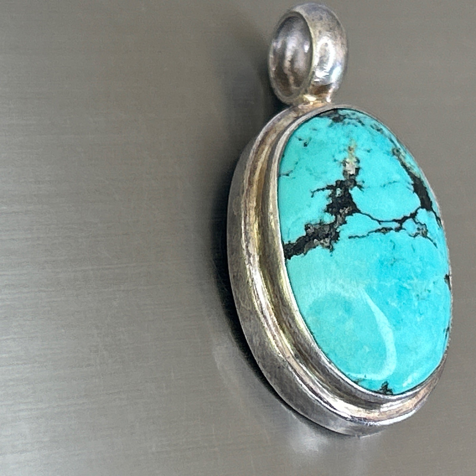 Vintage Turquoise Silver Oval Pendant 1 1/2″ x 3/4″ 13G
