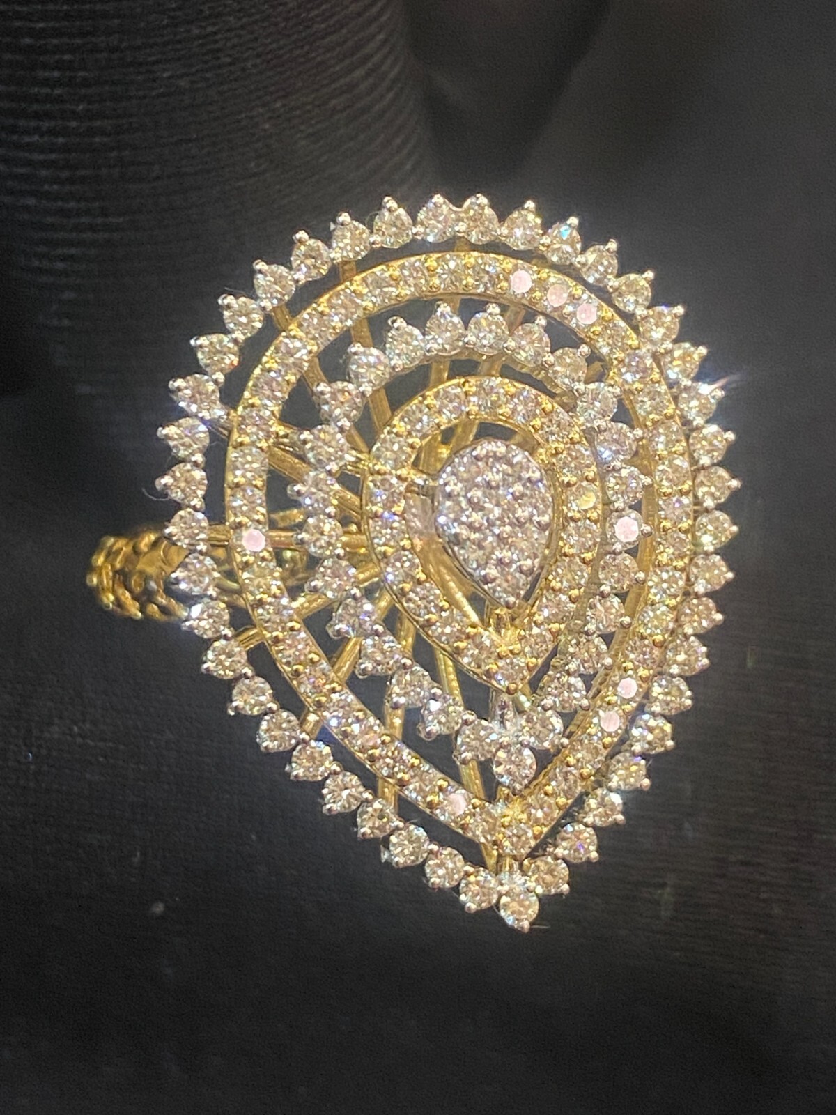 Stunning 1.90 Cts Round Brilliant Diamonds 4-Row Halo Wedding Ring In 14K Gold