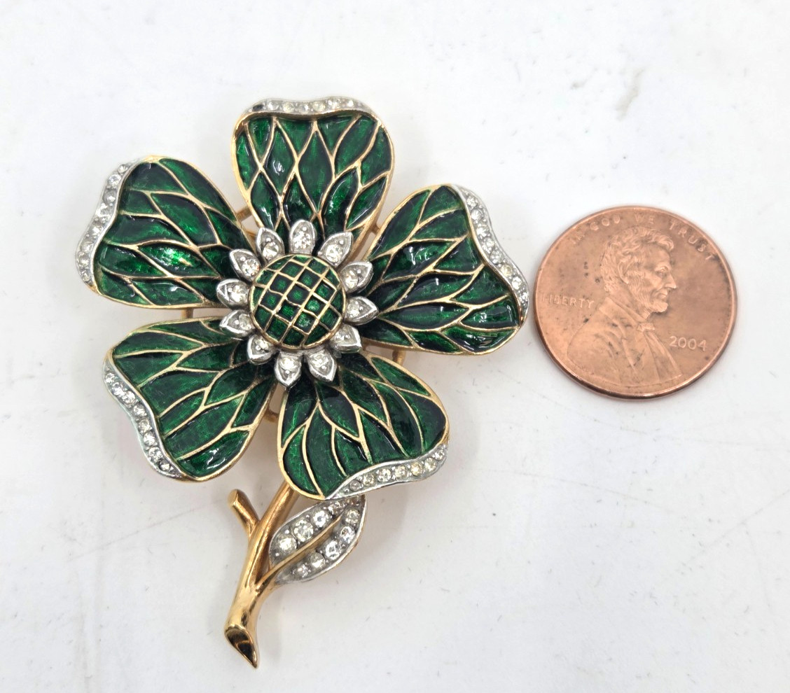 Vintage Crown Trifari Alfred Phillippe Green enamel & Rhinestone Flower Brooch