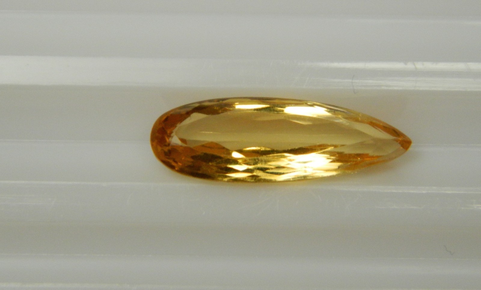 Imperial Topaz 3.38 Ct Clarity IF Pear Cut Natural Golden Brazil I021
