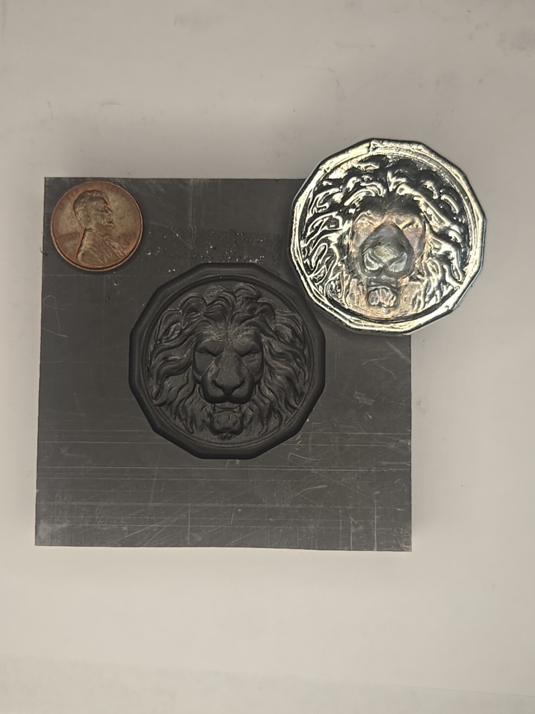 Hex Deco Lion 3D Graphite Ingot Mold for Gold Silver Copper Casting Refining