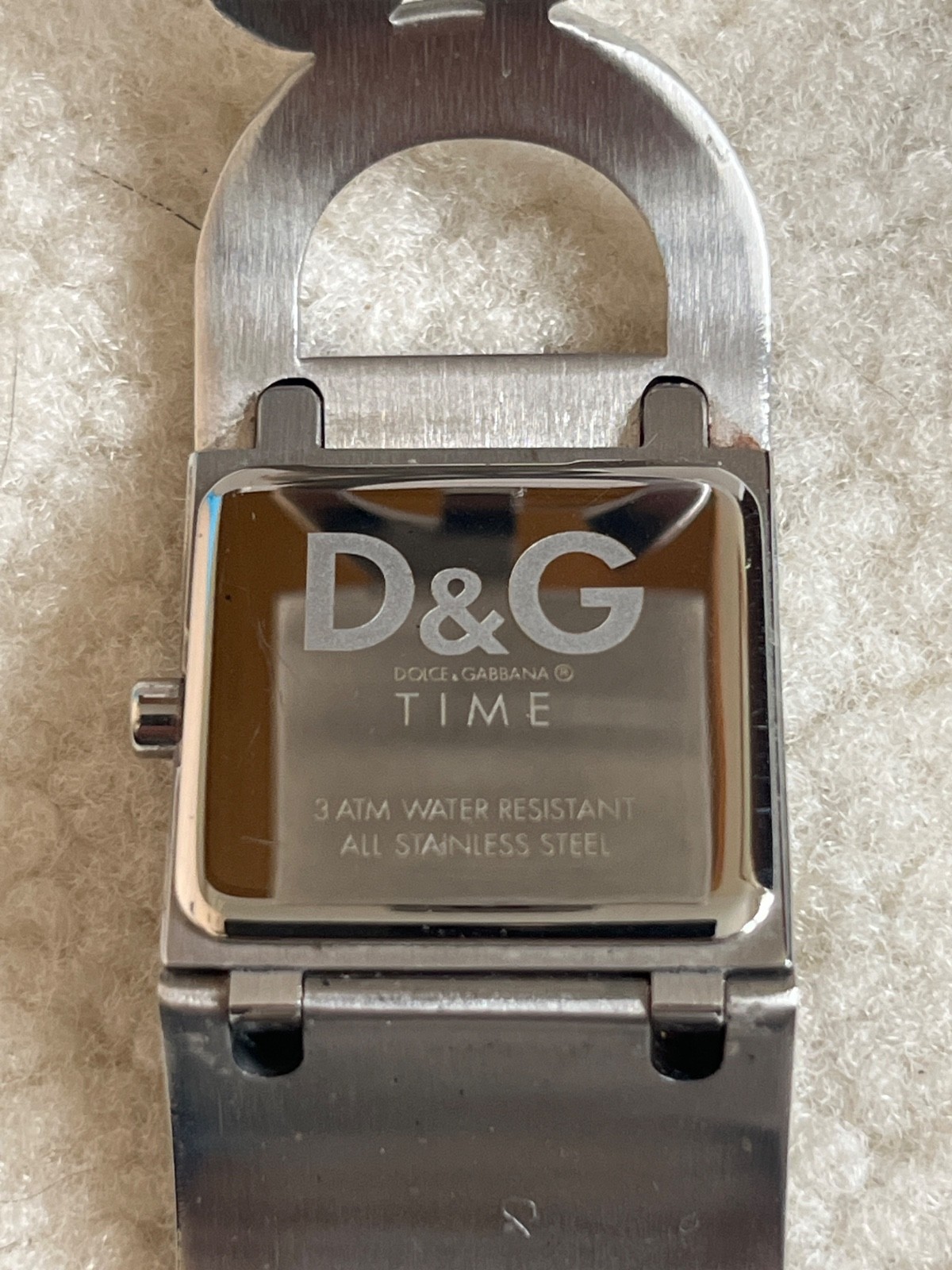 Ladies Dolce & Gabbana bangle bracelet watch diamond detail