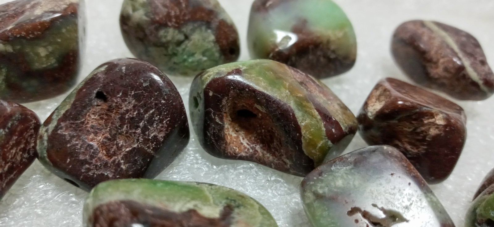 Confusionite Lot Of 16 Polished Beads W/Holes Loose Gemstones 1″ L x ½” D x ¾” W