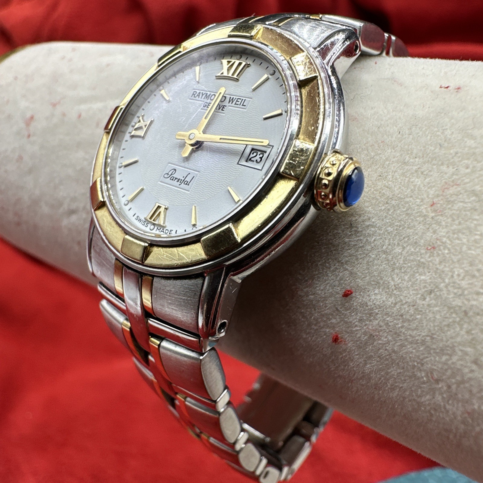 Raymond Weil Parsifal Ladies Wristwatch. #9440 V382957. Swiss made. See pics.