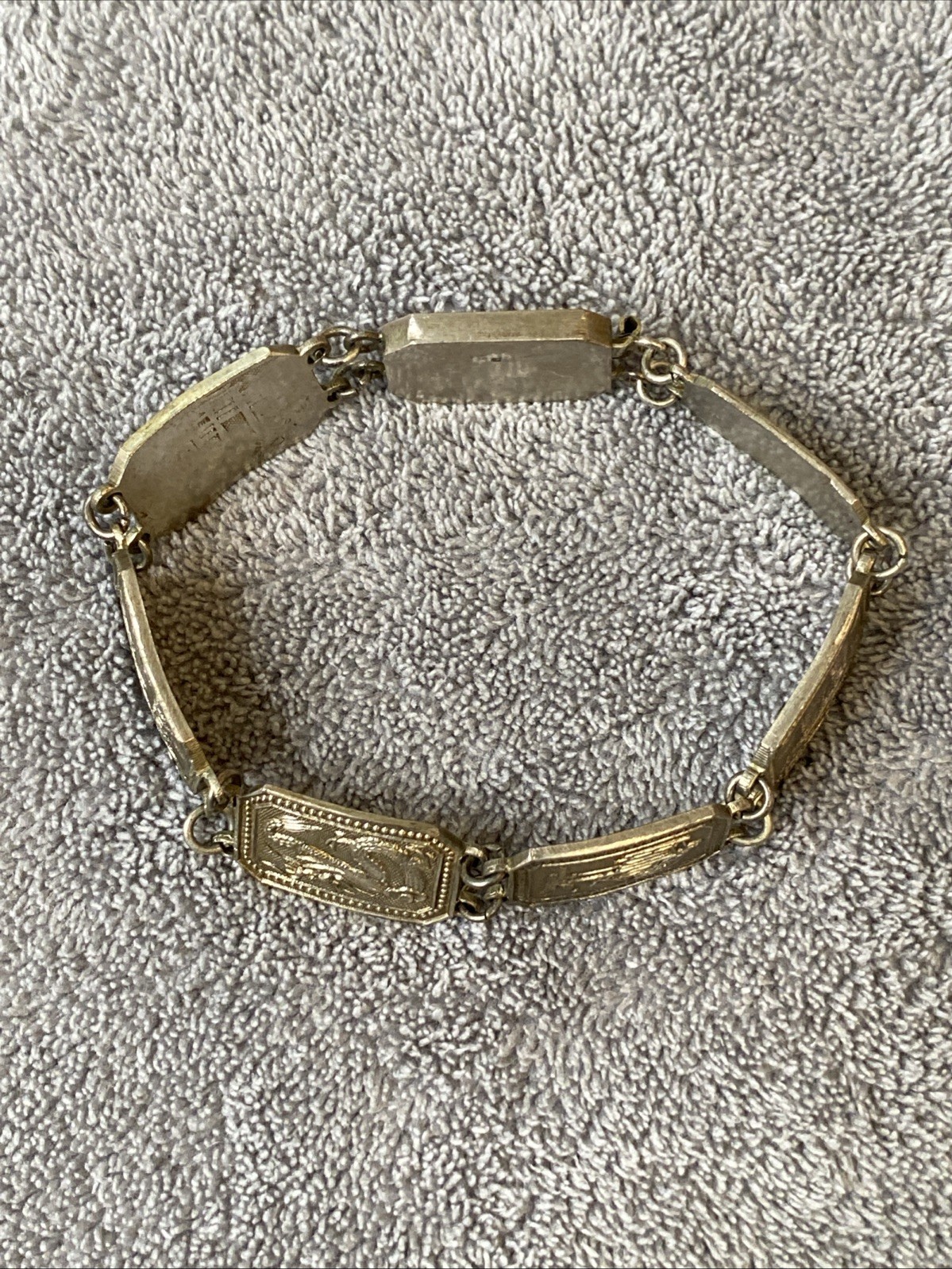 Vintage Chinese Export Silver Motif Panel Link Bracelet