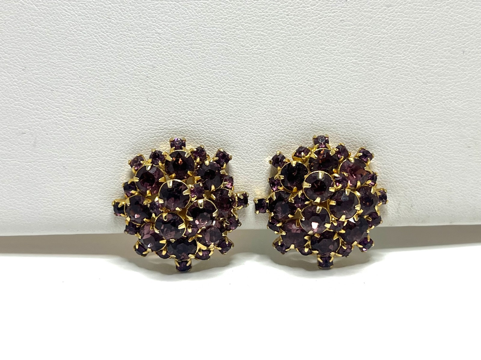 ‘Your Choice’ Vintage Earrings Jewelry Sarah Cov Lisner Czech ++ Unmarked