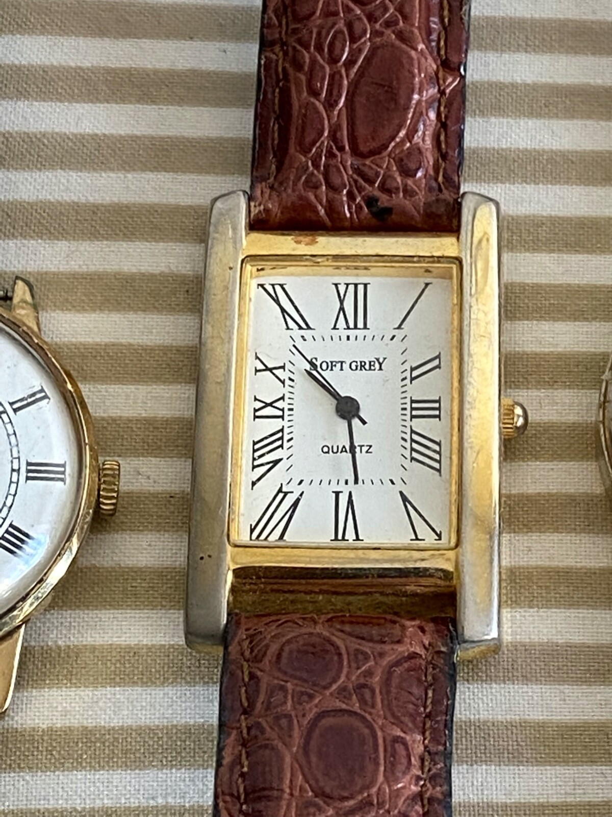 8 Unisex Watches – not working