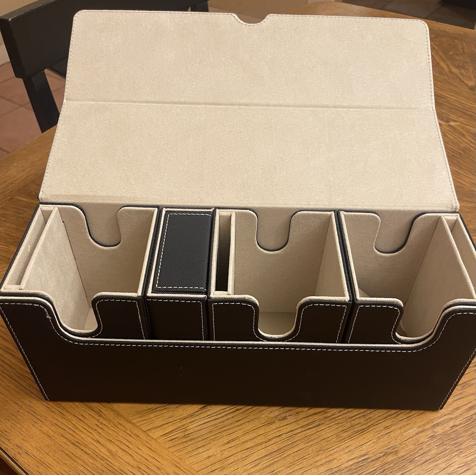 TCG 3 Deck Magnetic Case