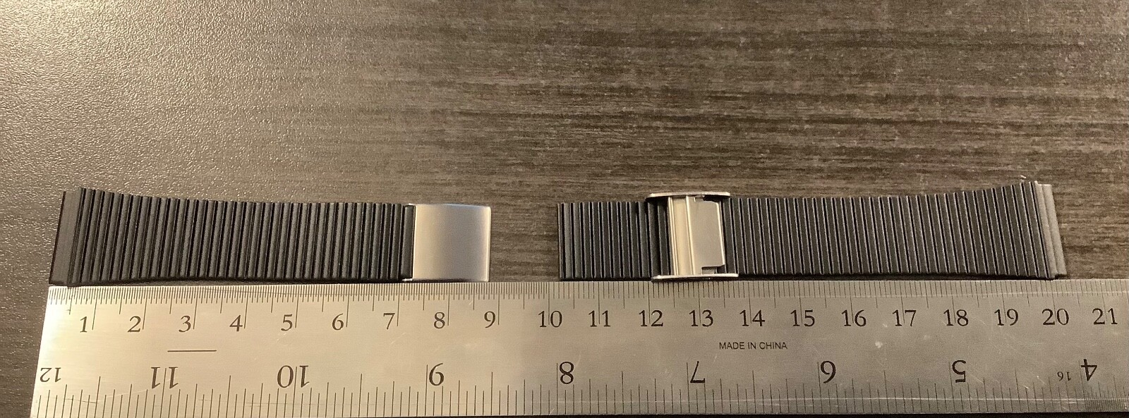 Speidel Flip Clasp PVD Coated 2 Piece Vintage Watchband 19mm Straight End NOS