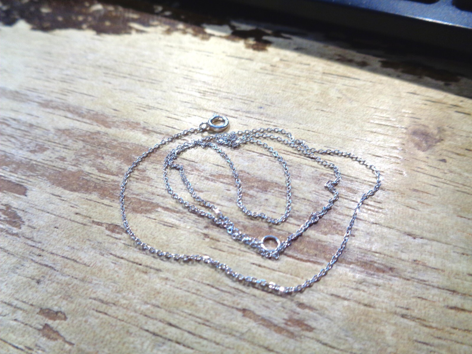 0.8MM PETITE WHITE GOLD-PLATED 925 STERLING SILVER DC ROLO CHAIN NECKLACE 16″