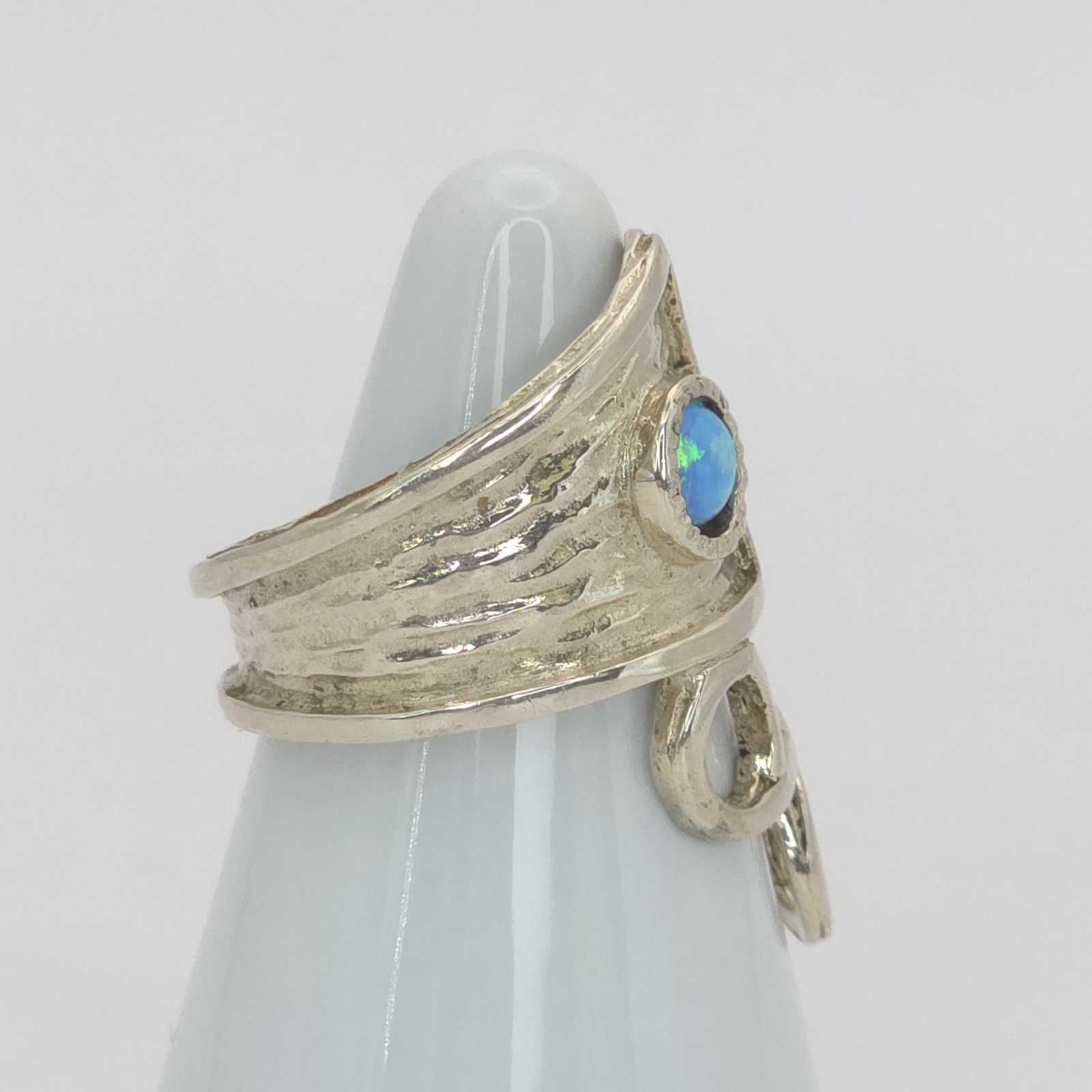 925 STERLING Silver Ring Fire Opal Native American Size 7.5 Play of Color Red