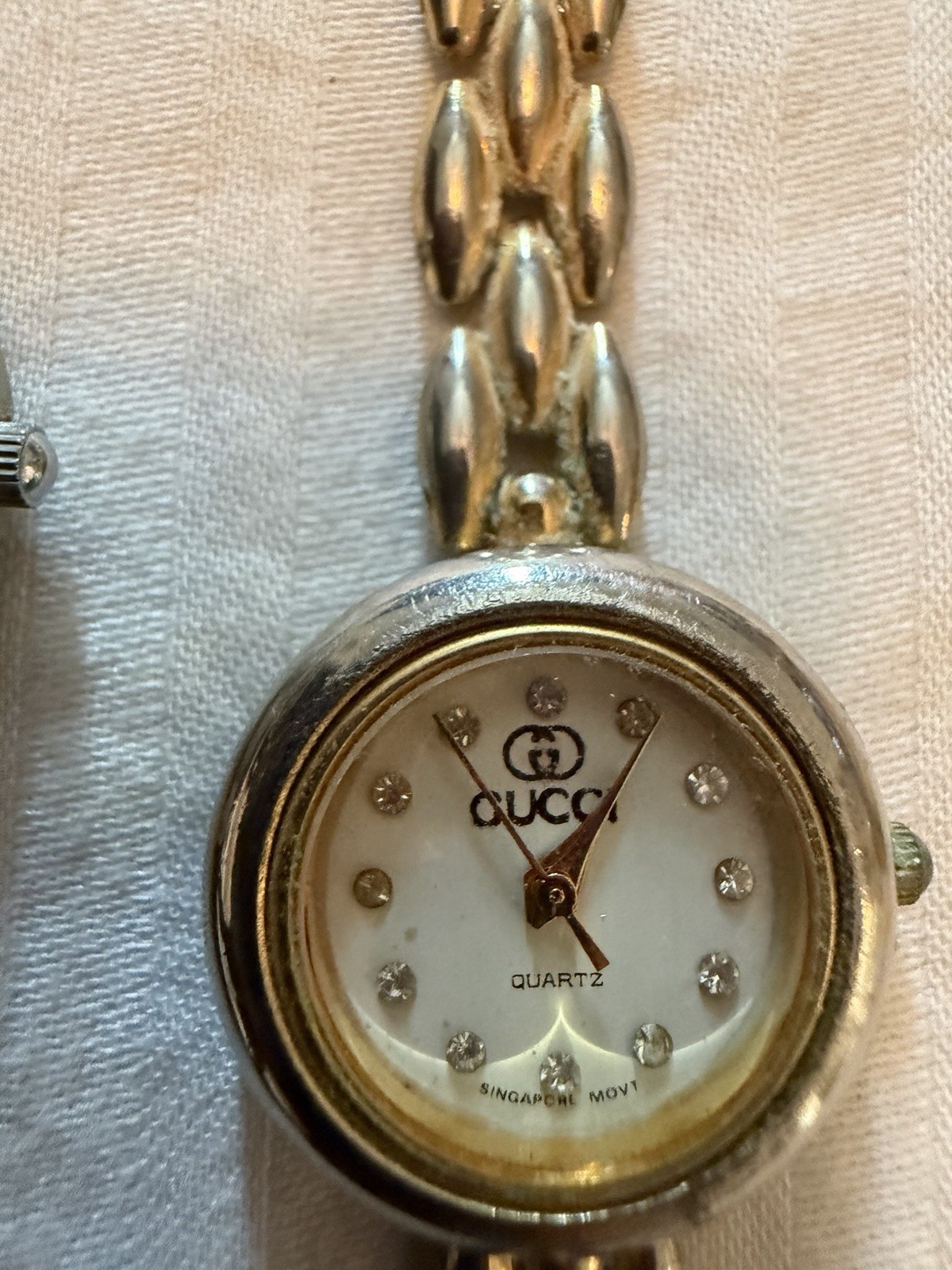Lot vintage women wristwatches Timex, Citizen, Capezio, and other fashion watch