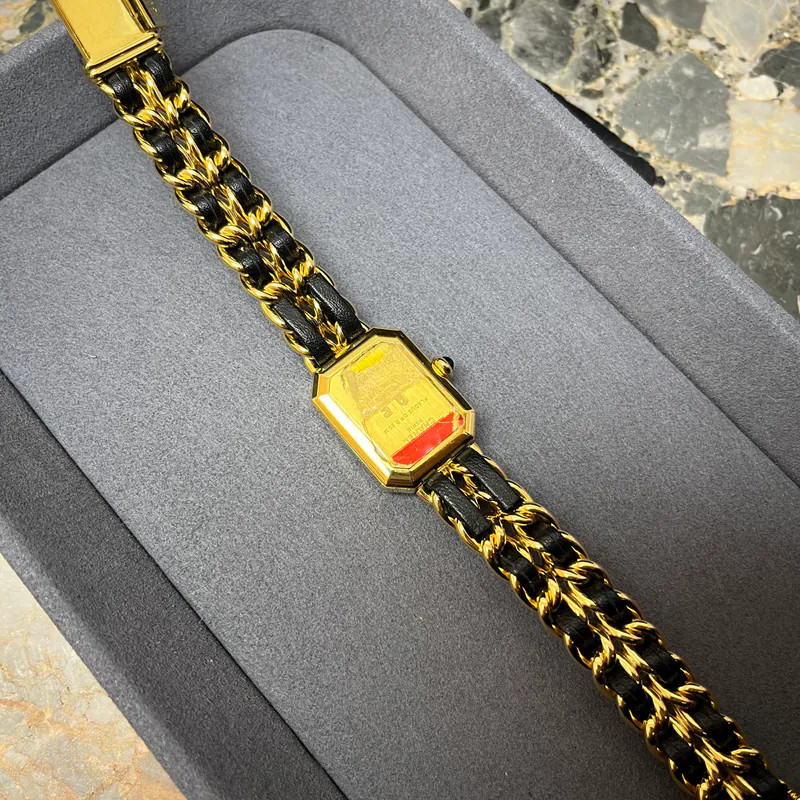 CHANEL PREMIÈRE Watch Size L