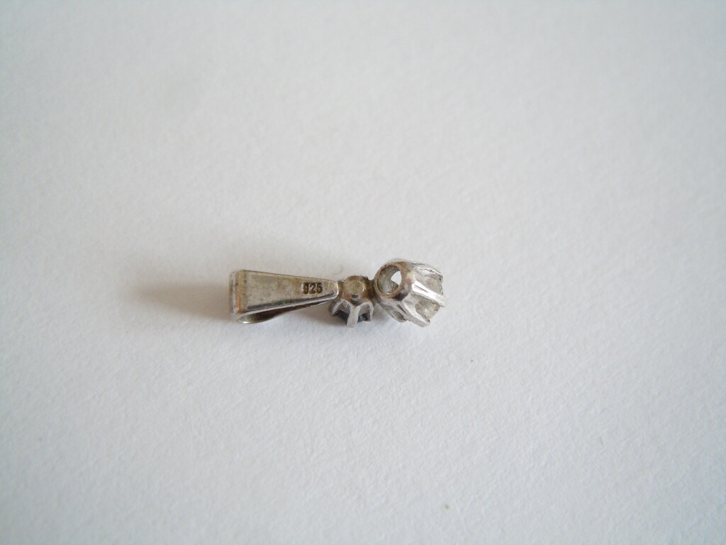 925 Sterling Silver Pendant Colorless+Blue Stone 0.27 g 1.2 x 0.4 cm