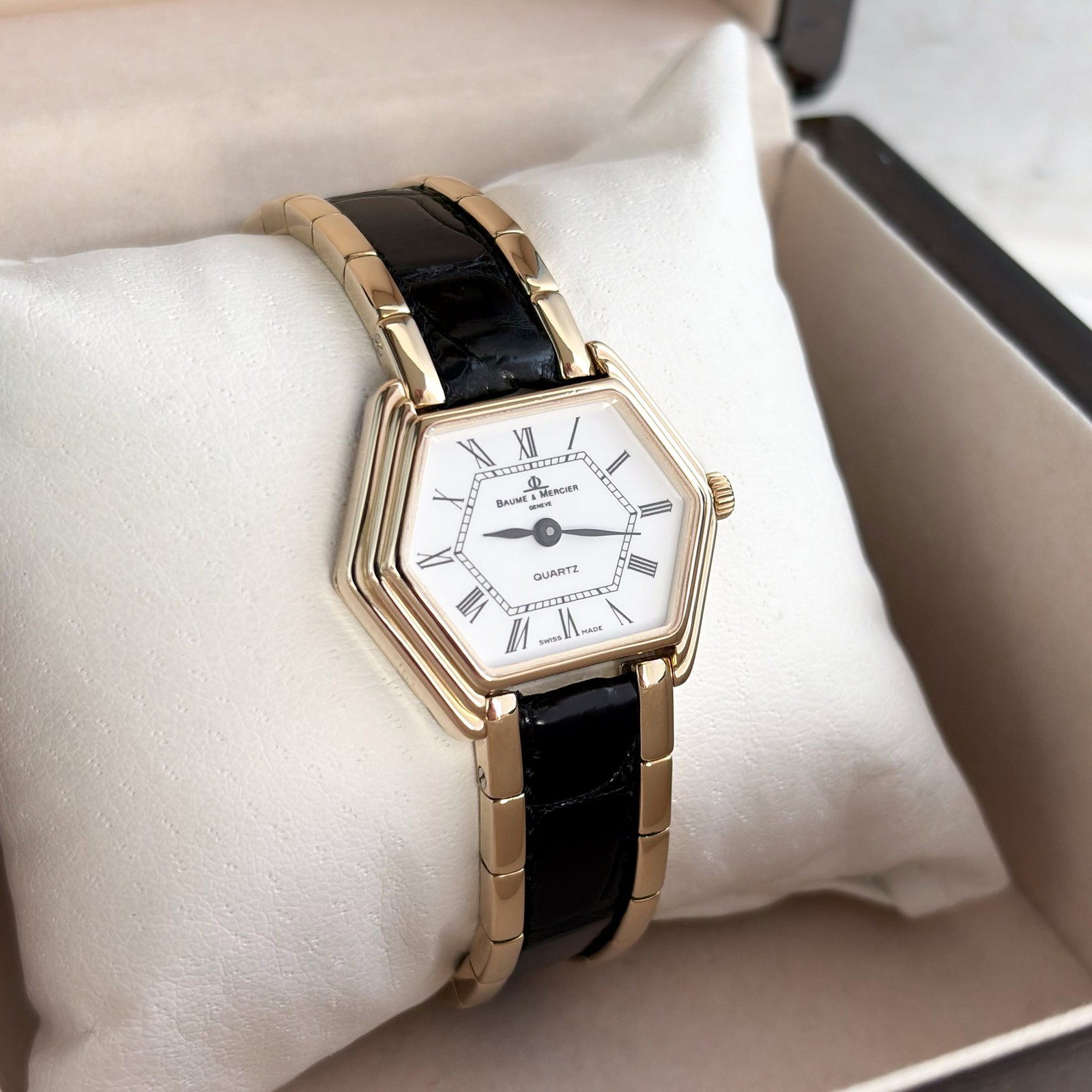 Baume & Mercier 18k Gold Vintage Lady 48372 Quartz 27mm Wempe Bracelet Ladies’