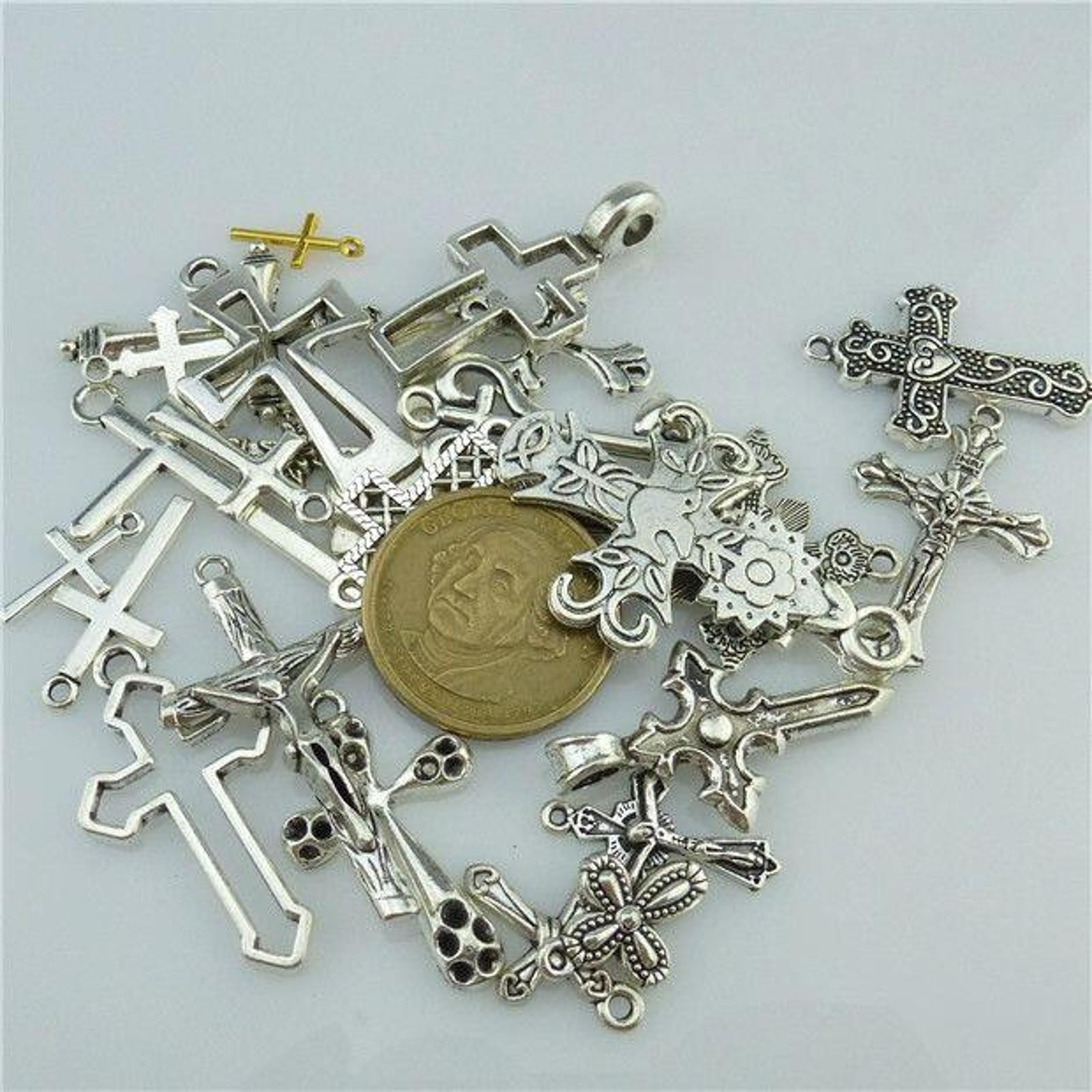 25* MIX Cross Pendant Vintage Antique Silver Tone Alloy Faith Religious Charm C